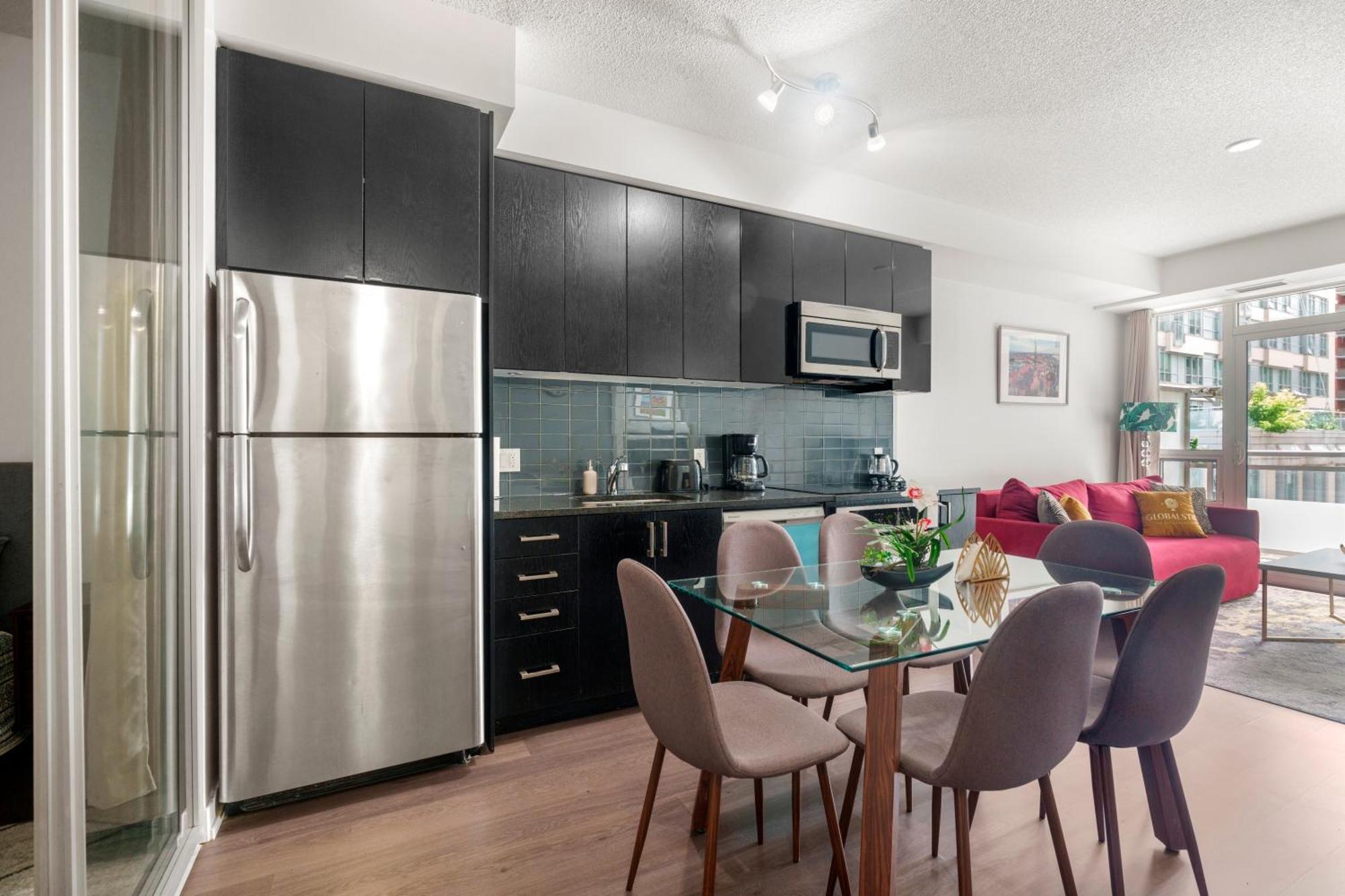 Modern Lillian St Apartments By Globalstay Toronto Extérieur photo